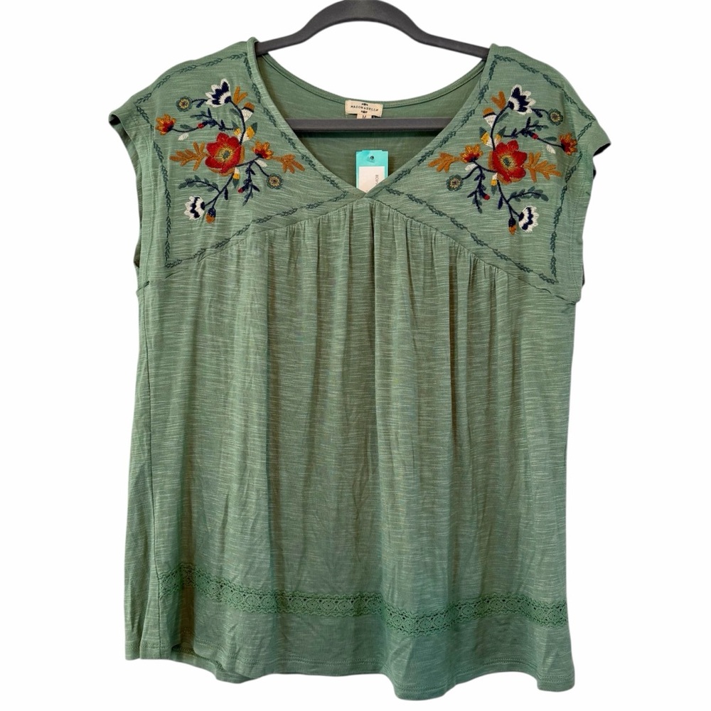Maison & Belle Lalani Floral Embroidered Knit Green Blouse Size Medium Boho